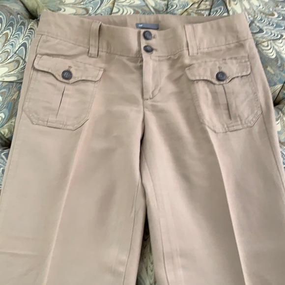 Gap NWOT Khaki Pants Size 8 - Picture 1 of 9